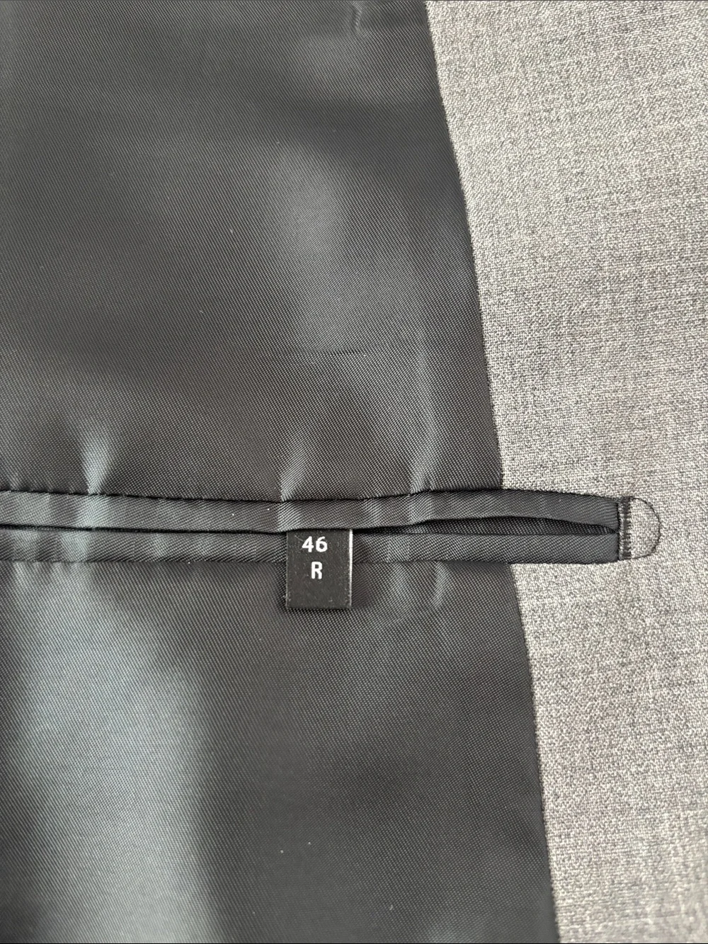 Theory Men's Gray Suit Jacket - Classic Single-Breasted Blazer